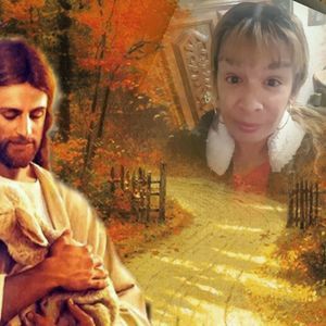 Meet your Posher, Lorie